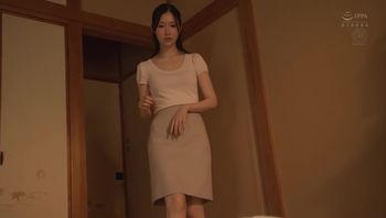 JURp 308「绝对只有3公分喔…」 忍耐著性欲的绝伦义父，稍微允许插入后，竟然是完美搭配…不断重复高潮的我。