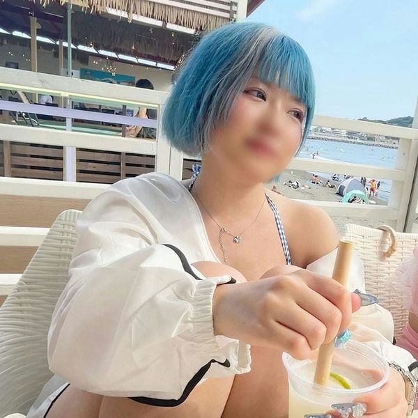 【ハメ撮り】全身いたるところにピアスを开けたサブカル系美容师。初めてのポルチオイキを迎えて痉挛がしばらく止まらない!