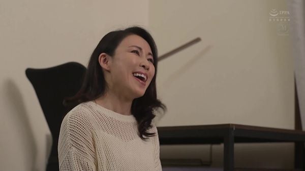 ROE 394 我最好的朋友不小心给我发了一段“POV视频”,视频里的人是我的母亲。水野优香