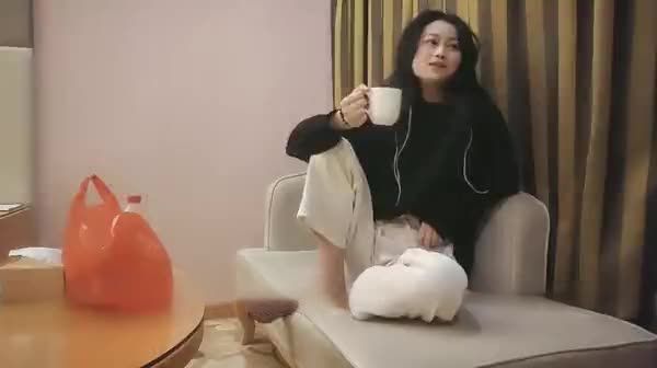 气质绝佳的小少妇