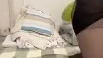 骚熟女自慰高潮连绵不断