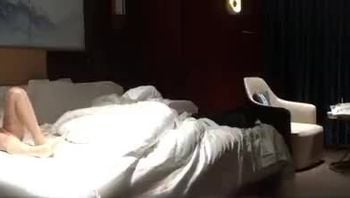 178集－肉丝人妻淫荡时间深喉吃鸡猛坐主人肉棒榨干每一滴精液