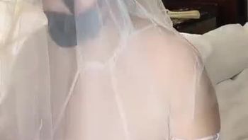 新婚骚妻偷情 被操喷水羞耻高潮