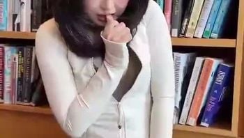 超极品百万网红反差婊 噗噗 4月最新付费作品